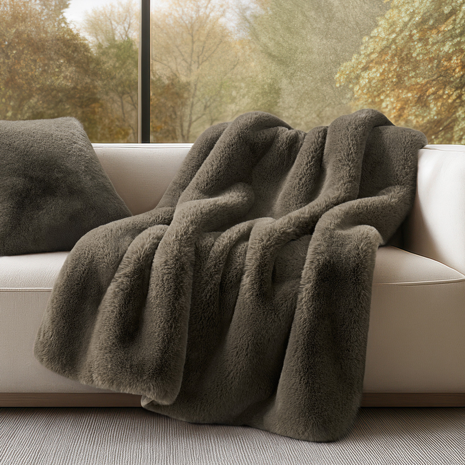 Chinchilla Faux Fur Throw Blanket, 80" L x 60" W, Smoky Sable
