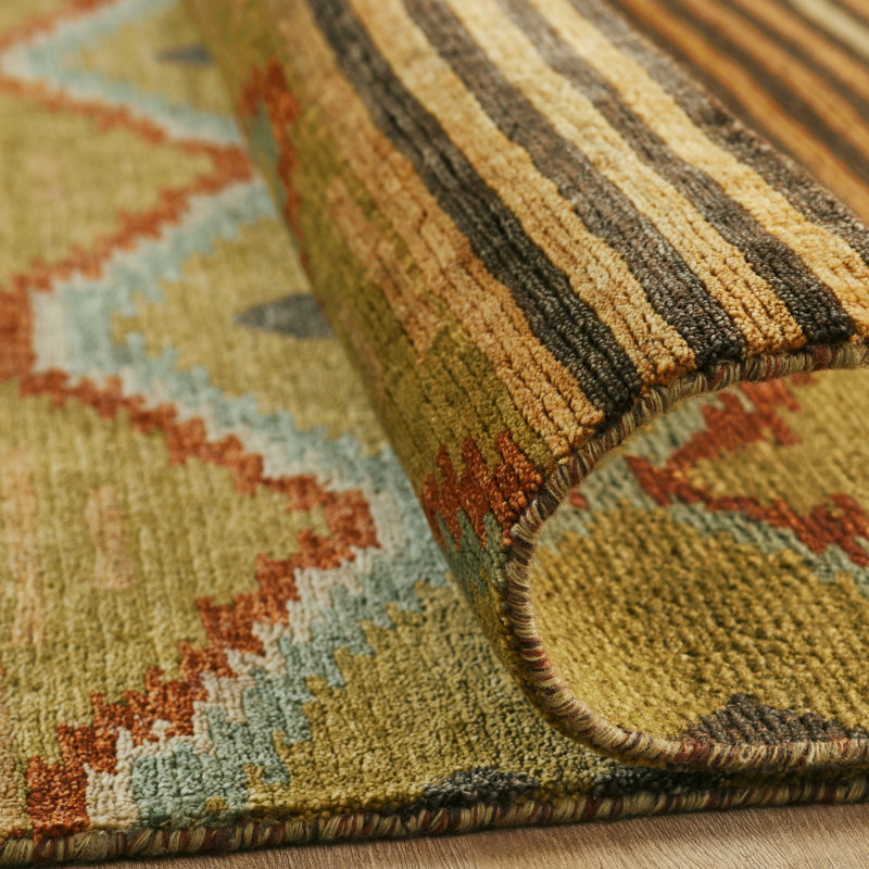 Graviett Wool Southwestern Area Rug in Beige, Rectangle 6' x 9'