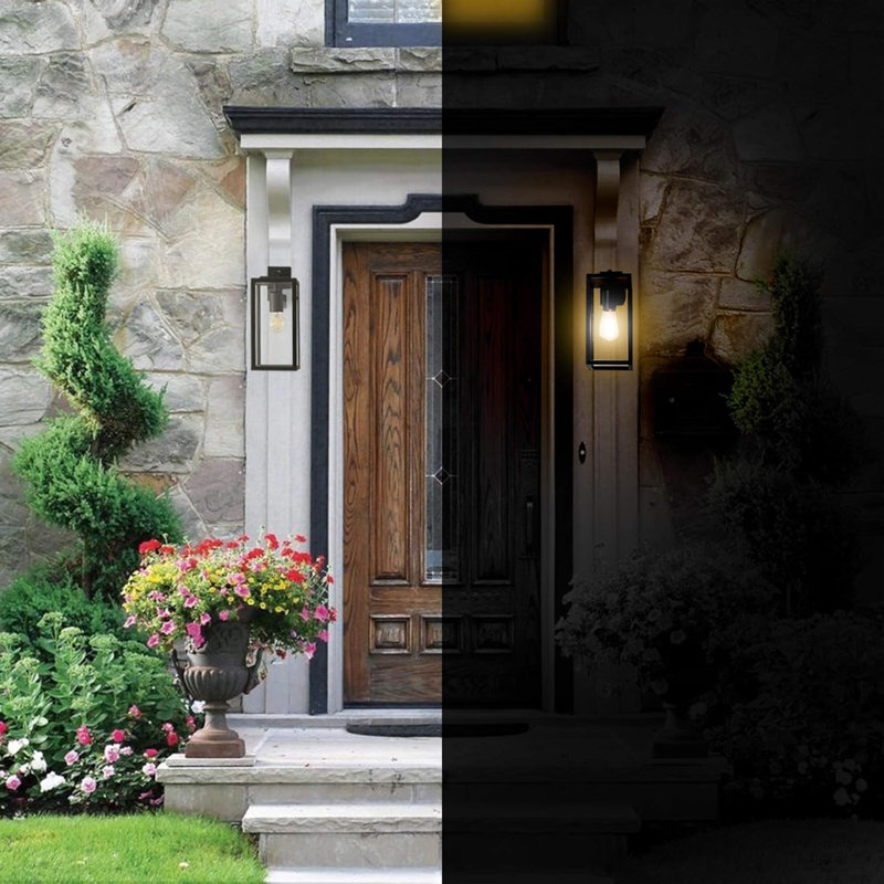 Matte Black 29.5cm H Outdoor Sconce