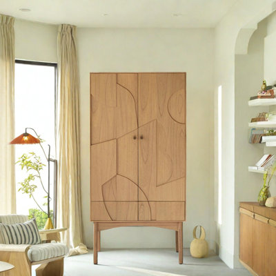 Armoire d'appoint sculptée à double porte