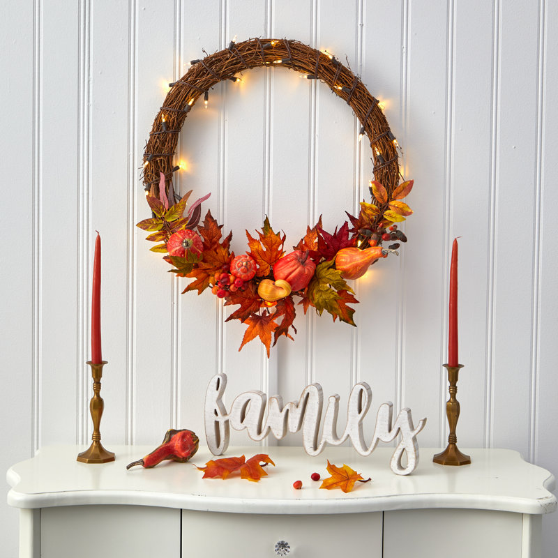 Faux Lighted Polyester 22'' Wreath