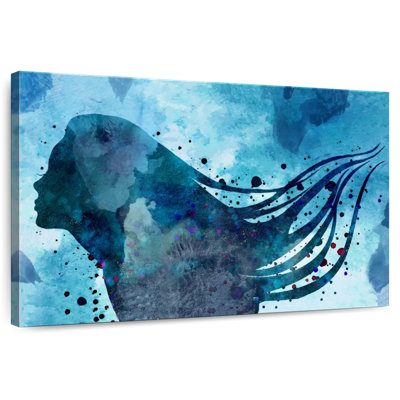 Swaying Woman's Hair