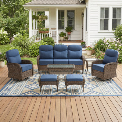 Ensemble de conversation de patio pour l'extérieur en osier toutes saisons pour 5 personnes avec coussins pivotants de 6 po himonia, coussins épais inclus