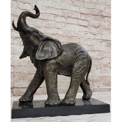 Figurines et sculptures