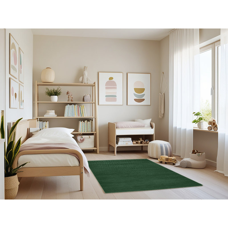 Machine Washable Solid Green Area Rug, Rectangle 3' x 5'