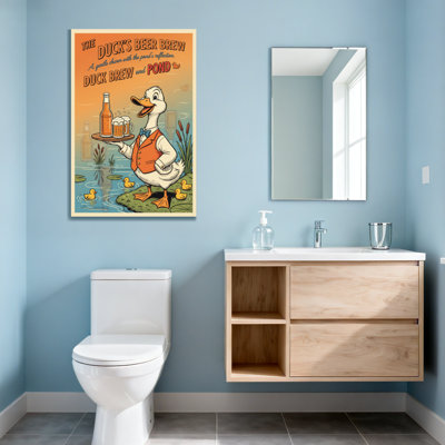 Canard à la mode servant de la bière sur un étang avec des canetons