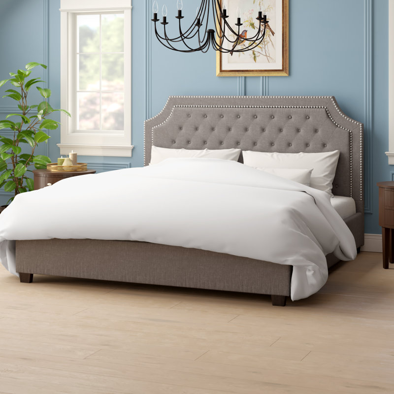 Hanner Upholstered Platform Bed, Queen