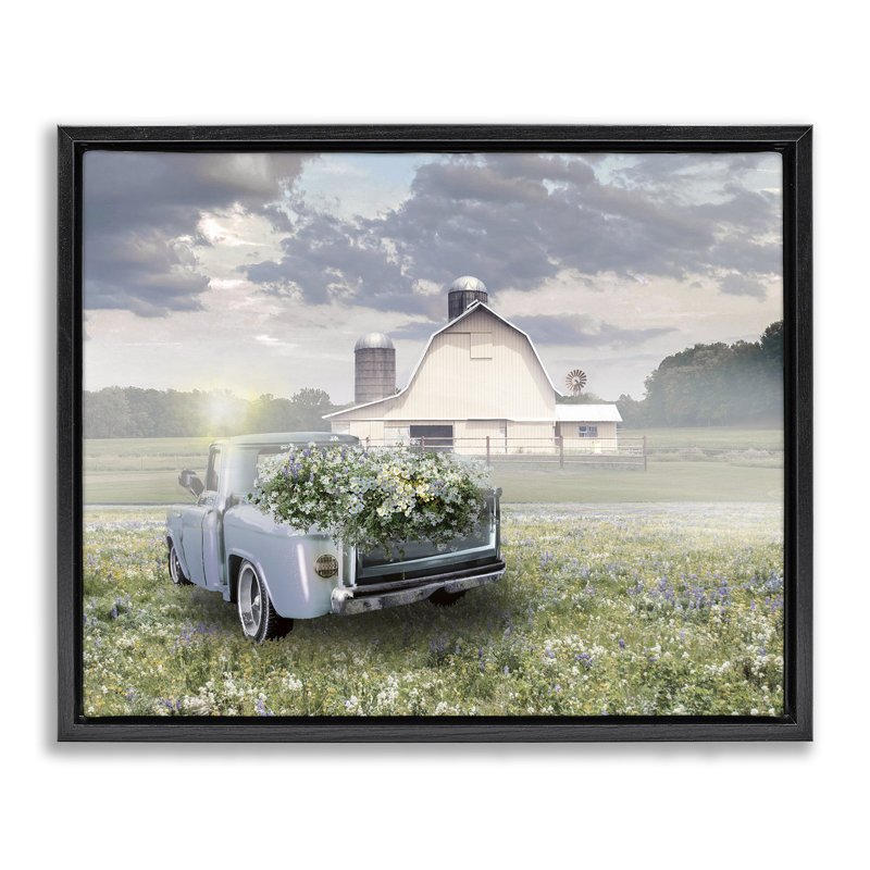 Grange et camion blanchis au soleil, Cadre flottant noir de jais, H 17 po x l 21 po