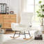 Chaise berçante en velours crème