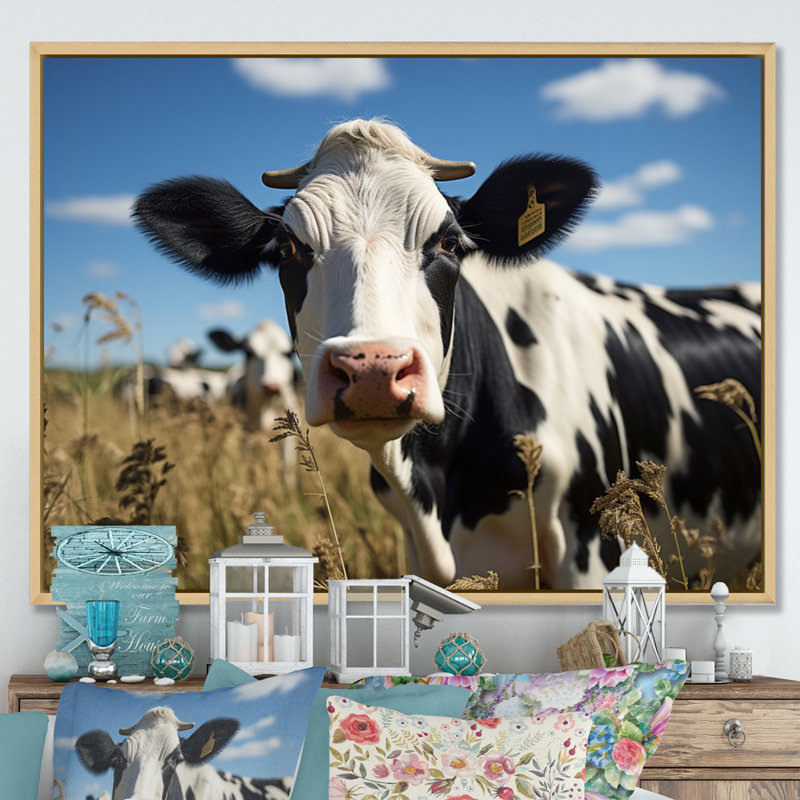 Cow Majestic II - Animals Canvas Prints, Cadre naturel flottant, H 34 po x l 44 po x P 1,5 po