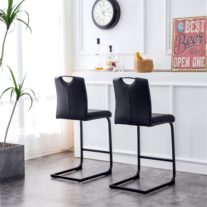 Ensemble de 2 chaises noires en polyuréthane