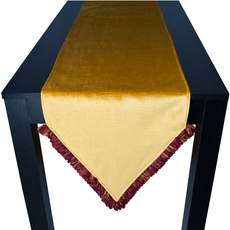 Chemin de table Bellana, L 108 po x l 13 po