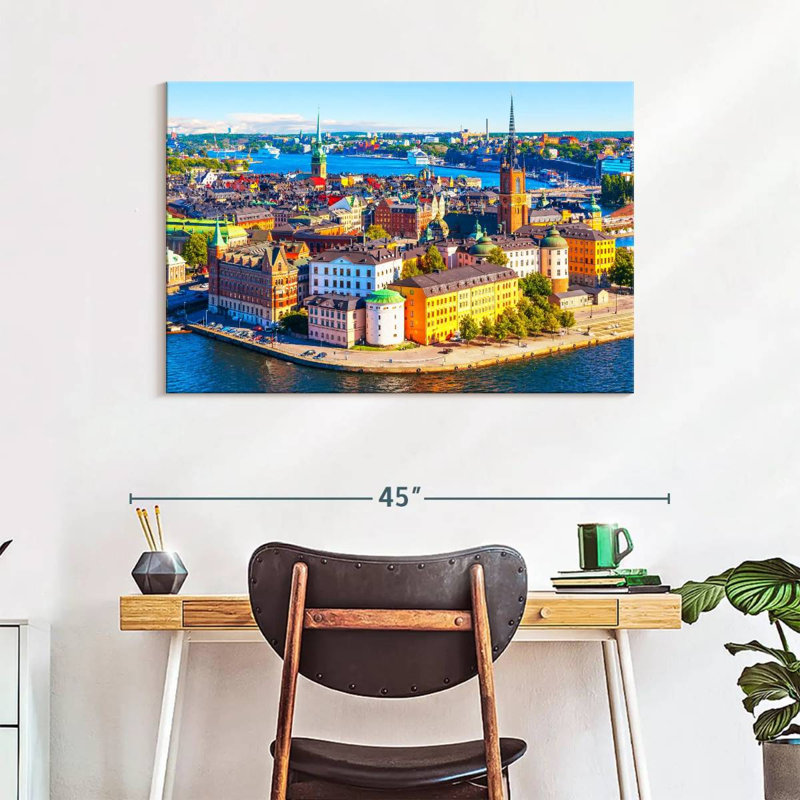 Nicci Stockholm, H 26 po x l 39 po
