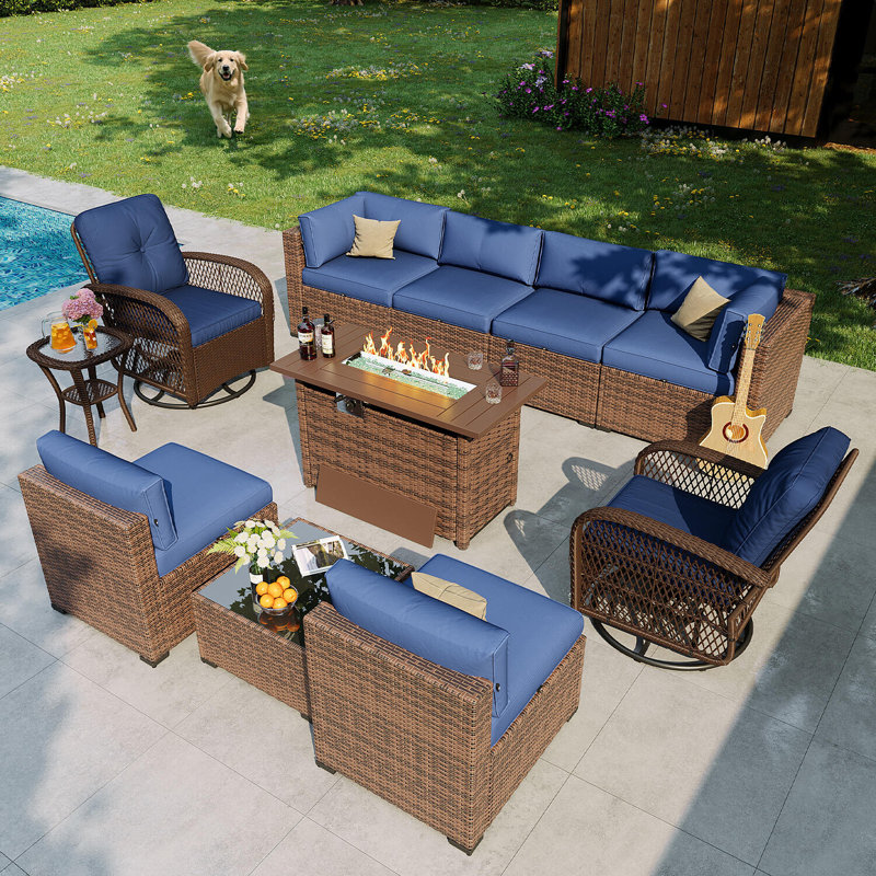 Ensemble de conversation modulaire en osier de rotin pour 8 personnes avec coussins et table de foyer d'extérieur de 44 po pour la cour arrière