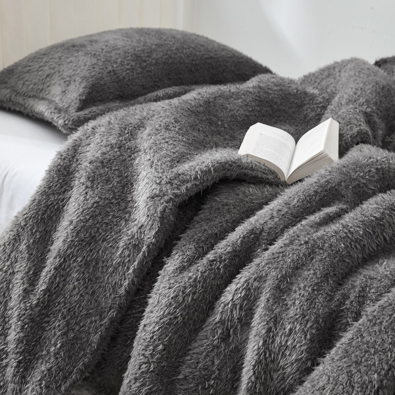 Coma Inducer Schnauzer Gray Oversized Comforter Set, Twin Extra Long Comforter + 1 Sham