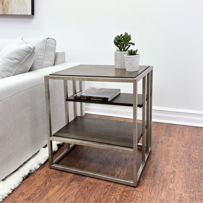 Table de bout Fashionable Living - structure en métal et tablette en bois contemporaine