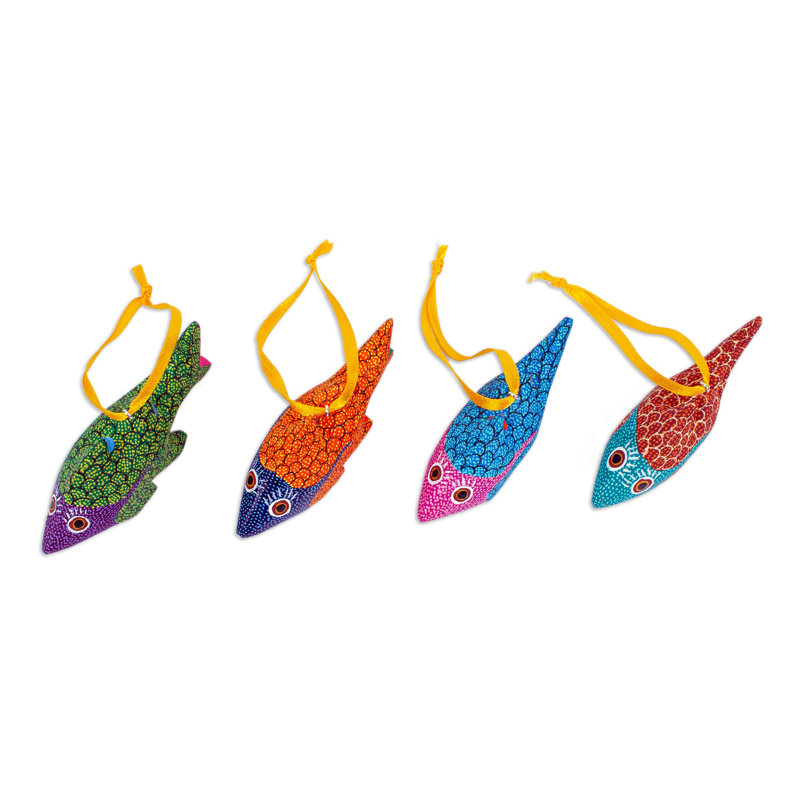 1.6'' Handmade Wood Animals Holiday Shaped Ornament