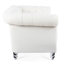 Fauteuil blanc à accoudoirs roulés de 83,79 po (213 cm). Conforme à la norme américaine TB117. Boucles de serrage profondes disposées en quinconce pour un ajustement uniforme. Pieds en bouleau avec revêtement protecteur facile à nettoyer. Intérieur en bois massif et contreplaqué.