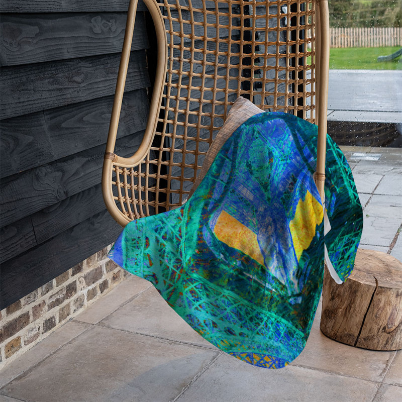 Poarch Quilted Throw Blanket