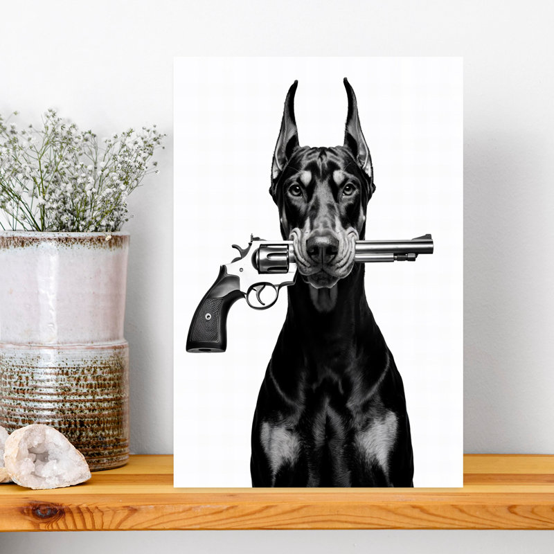 «Doberman with Revolver Dramatic Contemporary Portrait», art mural, H 18 po x l 12 po