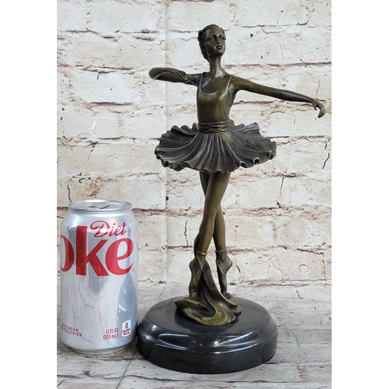Figurines et sculptures Miyosha
