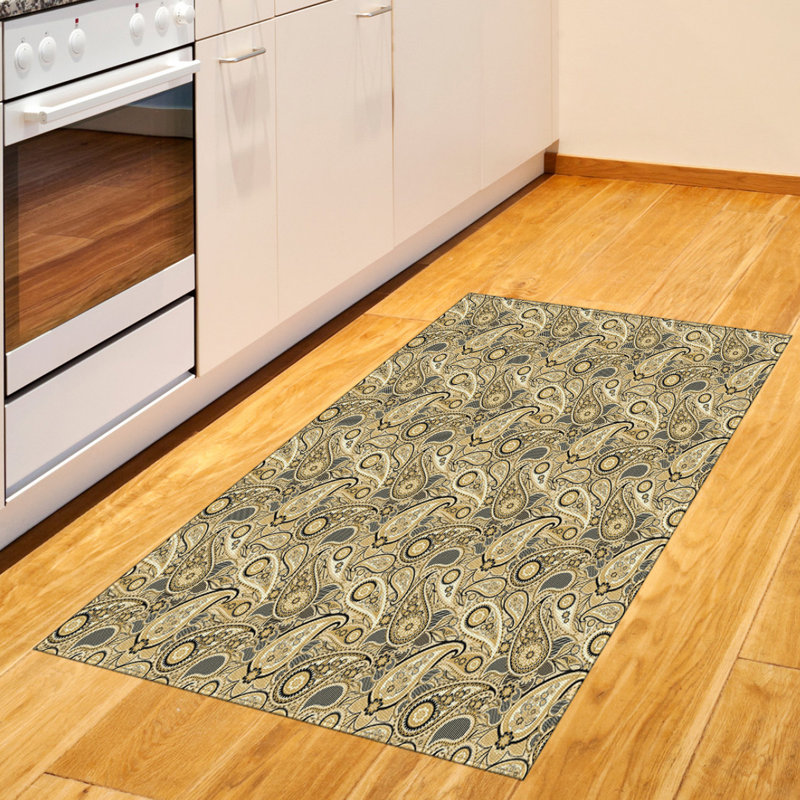 Paisley High Density Long Fiber Poly Threads Decorative Area Rug Carpet, Rectangle 4' x 5'8"