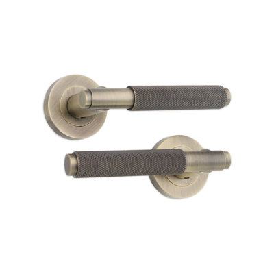 Connaught Knurled Lever on Rose Matt Antique