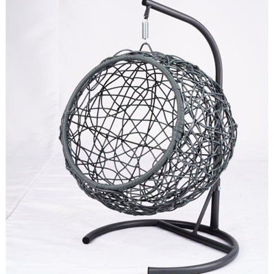 Lit pour chat avec coussin et support, jaune. Apparence. Balançoire pour animaux de compagnie. Stable. Facile à nettoyer. Peut accueillir un lit pour petit animal de compagnie, support inclus. Matériaux. Construire. Nettoyer, entretenir. Spacieux multiple
