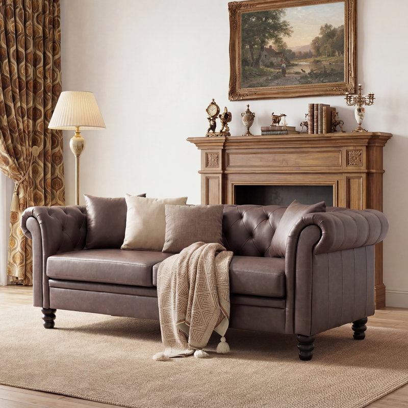 Canapé Chesterfield de 83,1 po de large à 3 roulettes Fynlie, Cacao