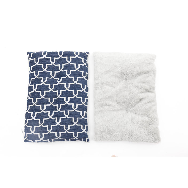 Alaina Geometric Pet Bed, Grey