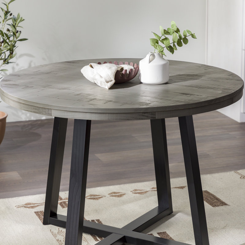 Table de salle à manger Amarapal, L 42 po x L 42 po, Gris, Hauteur standard (hauteur de 30 po)