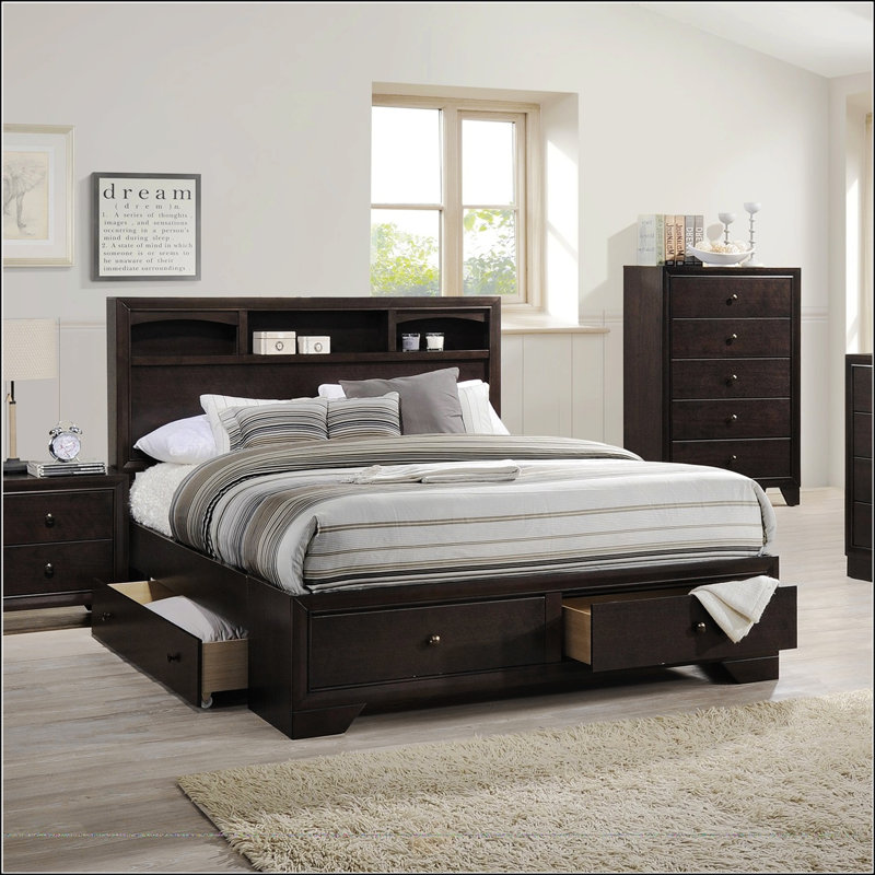 Lit de rangement très grand avec rangement pour la tête de lit et pied de lit 1pc. (Lit seulement)