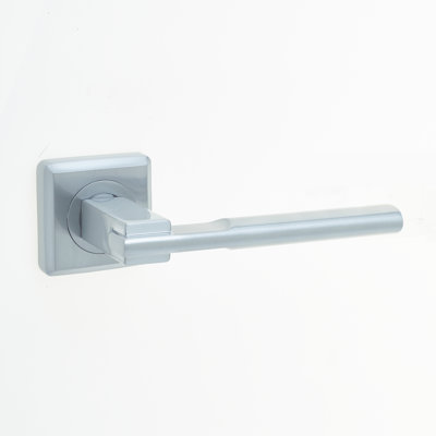 Seros Door Handle