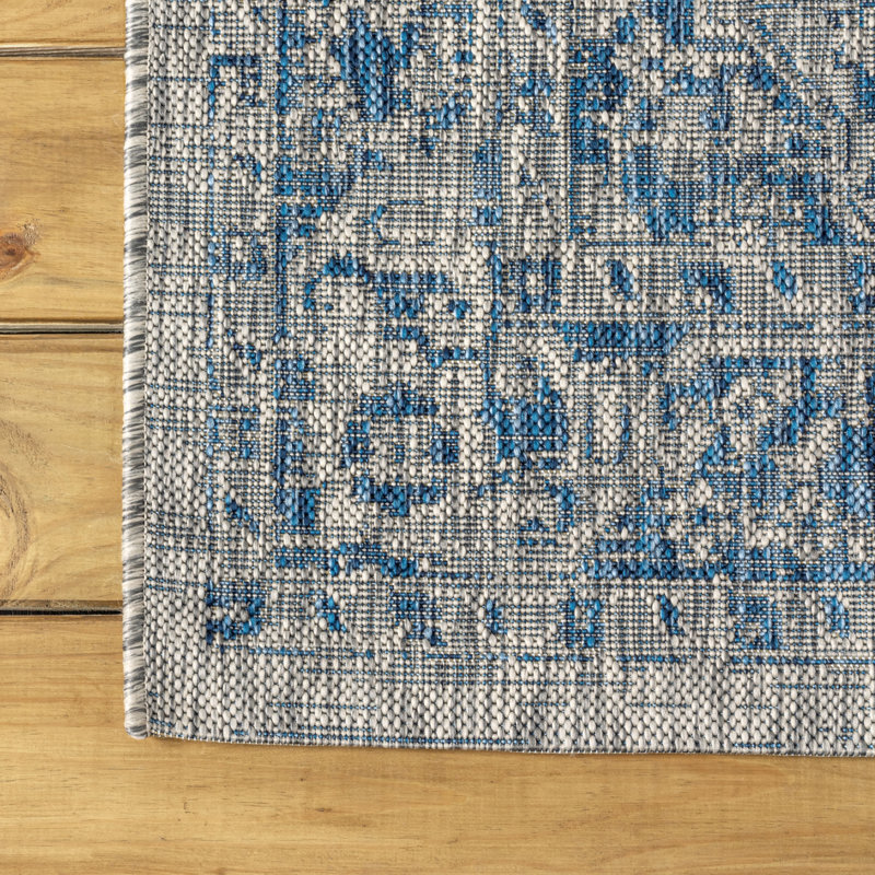 Nate Boho Medallion Textured Weave Gray/Navy Indoor/Outdoor Rug, Runner 2'2" x 8'
