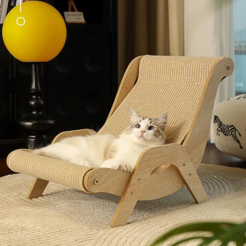 Chaise longue en bois et chat, H 12,4 po x l 14,57 po x L 20,28 po