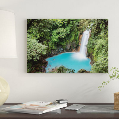 «Rio Celeste Waterfall, Costa Rica» par Matteo Colombo, impression sur toile