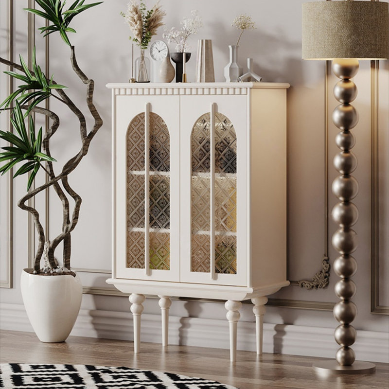 Vitrine de conception française de luxe, Blanc cassé / blanc