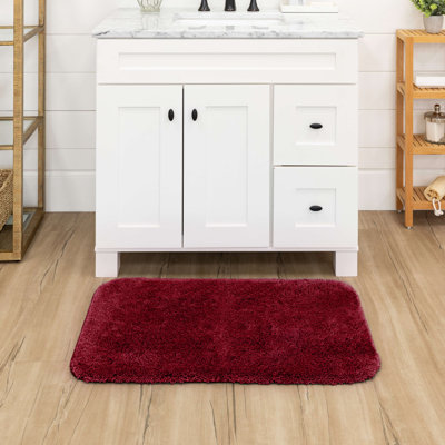 Wayfair Basics Brassfield Tufted Nylon Non Slip Bath Rug