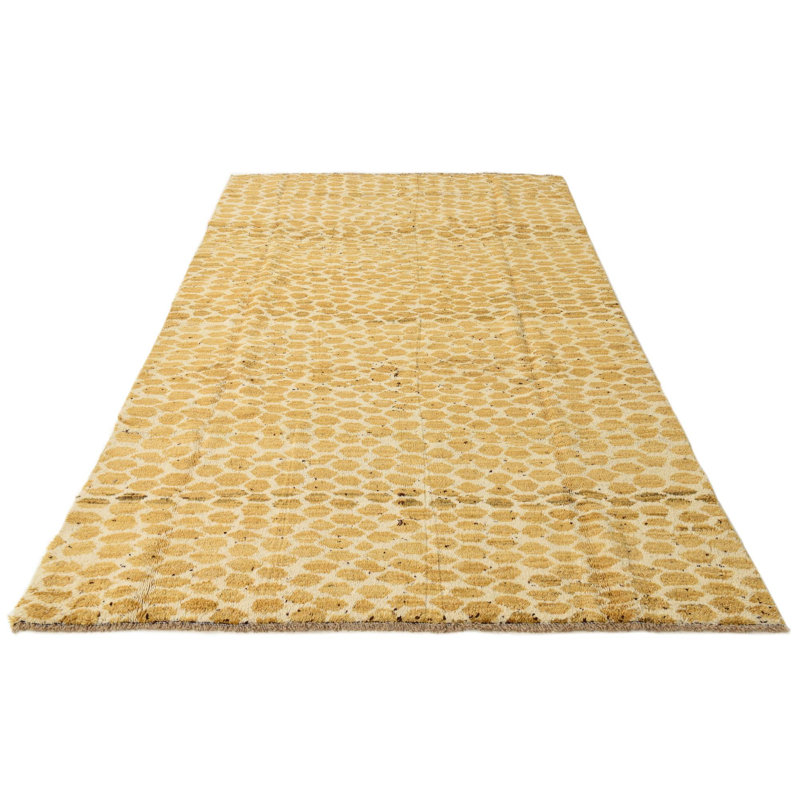 Iniguez Yellow Rug