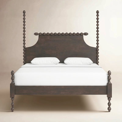 Mary Spindle Four Post Bed