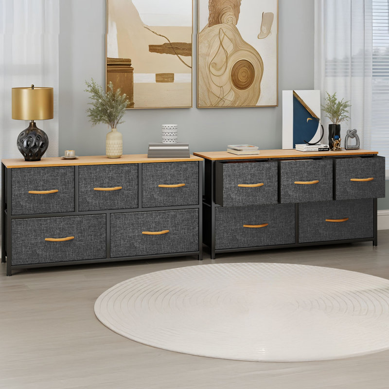 Kathiria 39.4"W 5 Drawer Small Dresser, Medium Gray