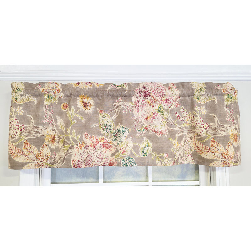  Monte Cristo Tailored Valance