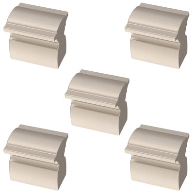 Classic Curve 1" Diameter Round Knob