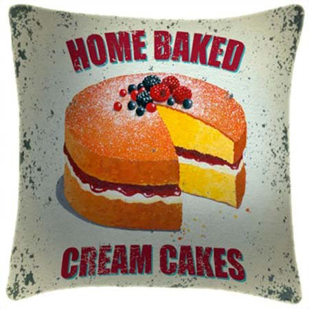 Dewberry Square Cushion