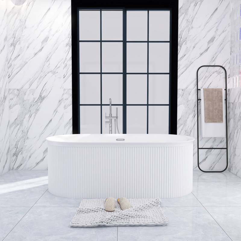 66.9'' x 31.5'' Freestanding Soaking Acrylic Bathtub