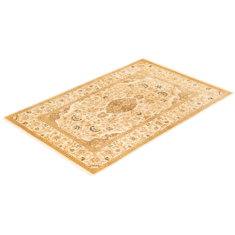 Ivory Hand-Knotted Wool Oriental 4' x 6' Rug