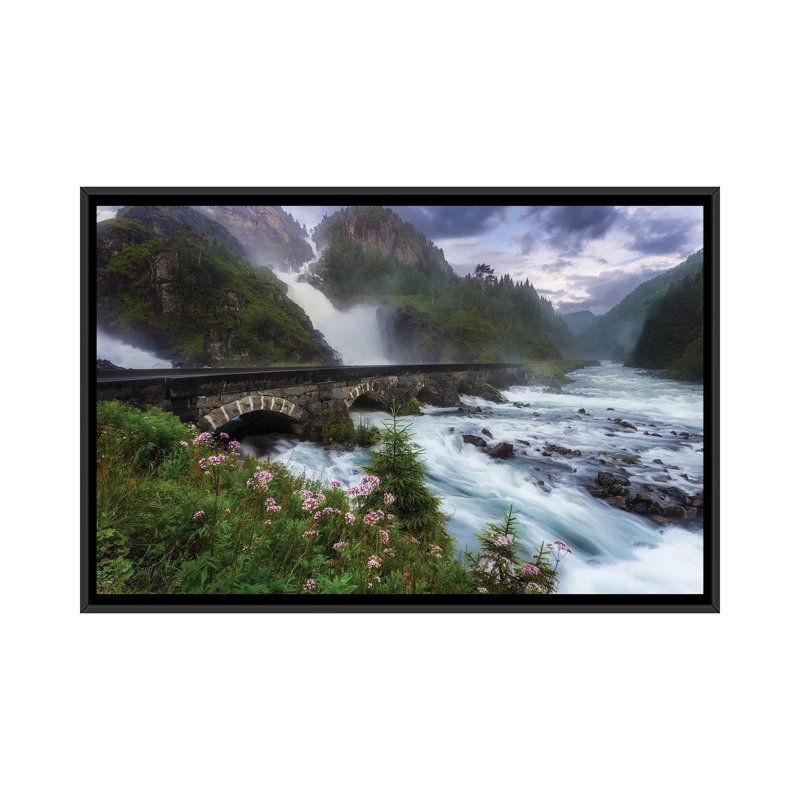 La Tefossen 1 Piece Single Picture Frame and Floater Frame Wall Art on Canvas