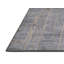 Tapis gris soyeux et moelleux-490466685