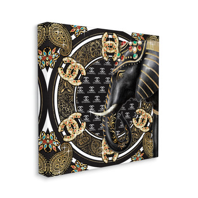 «Regal Elephant Safari Animal Glam Fashion», art mural par Ziwei Li