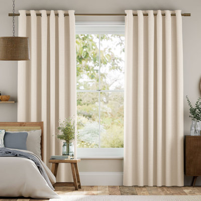 Luxury Ready Made Blackout Eyelet Thermal Curtains (Set Of 2) 